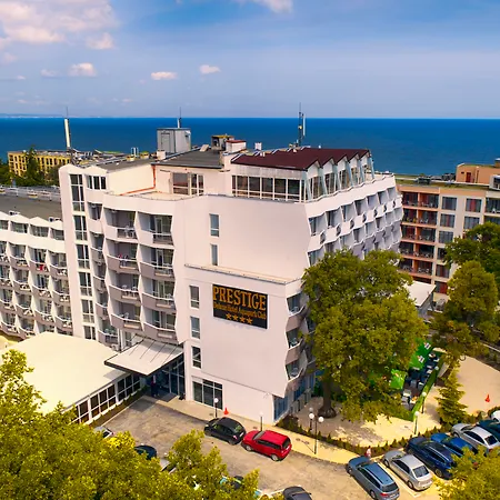 Prestige Deluxe Aquapark Club 4* Golden Sands