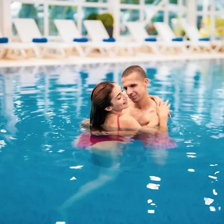 Prestige Deluxe Aquapark Club 4*