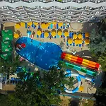 Хотел престиж делукс аквапарк клуб - ол инклузив 4*