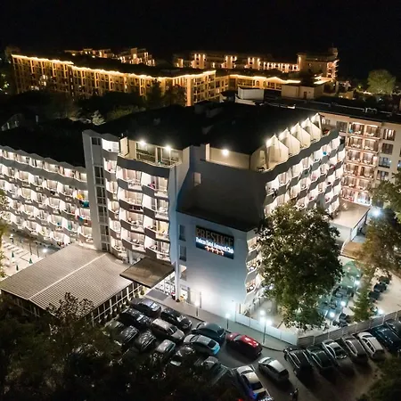 Prestige Deluxe Aquapark Club Hotel