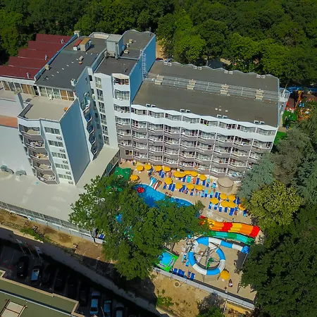 Prestige Deluxe Aquapark Club 4*