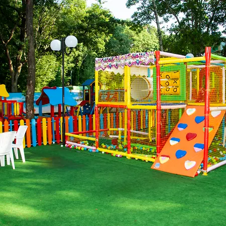 Prestige Deluxe Aquapark Club Hotel