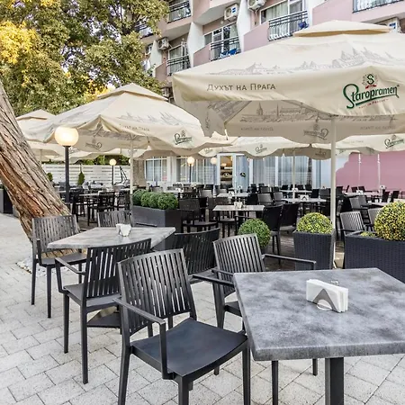 Prestige Deluxe Aquapark Club 4* 金沙