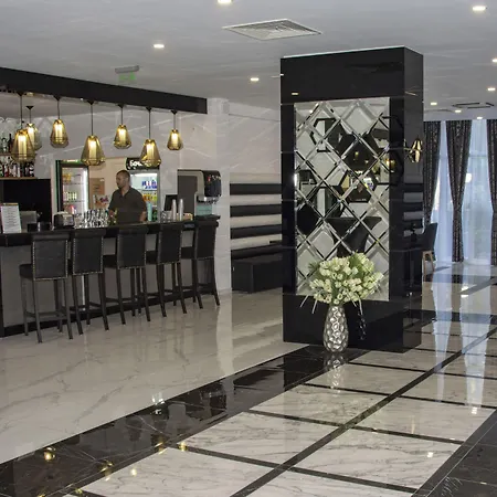 Prestige Deluxe Aquapark Club 4*