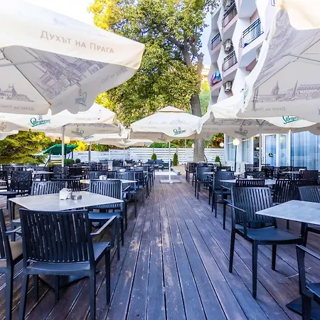 Prestige Deluxe Aquapark Club 4* Zlate písky