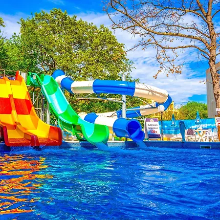 Prestige Deluxe Aquapark Club 4*