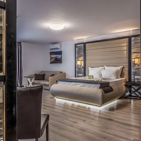 Hotel Prestige Deluxe Aquapark Club