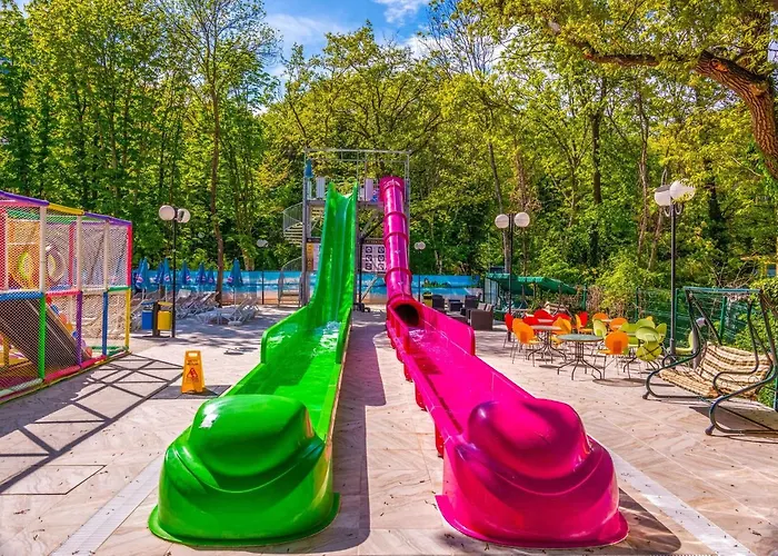 Prestige Deluxe Aquapark Club 4* Golden Sands