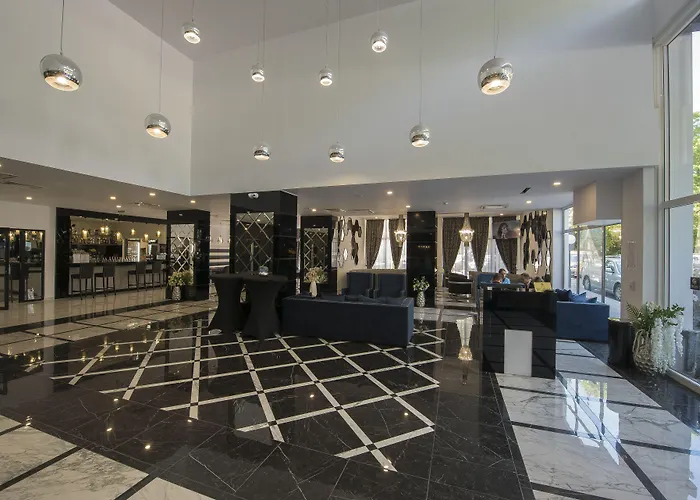 Prestige Deluxe Aquapark Club 4* Sables d'or