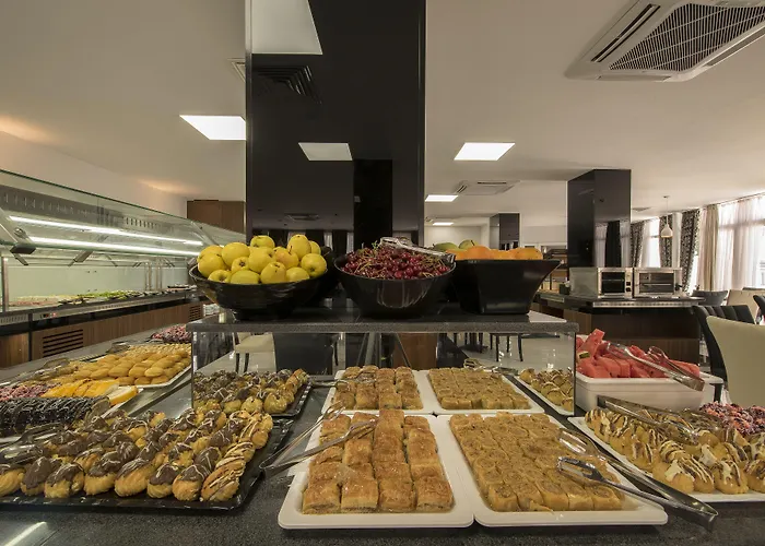 Prestige Deluxe Aquapark Club Hotel